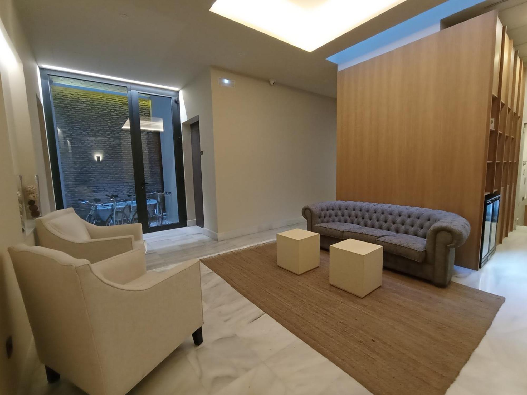 Uma Suites Parada Del Marques Seville Luaran gambar