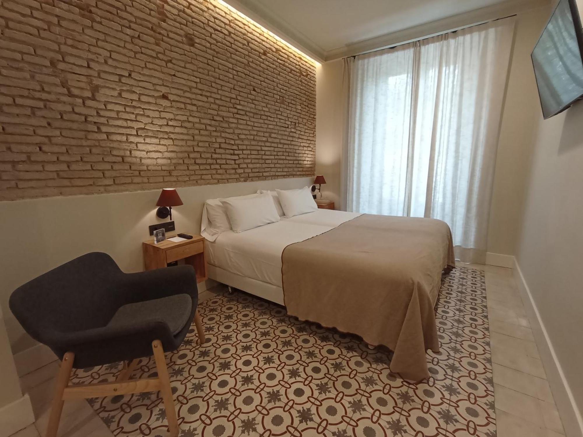 Uma Suites Parada Del Marques Seville Luaran gambar