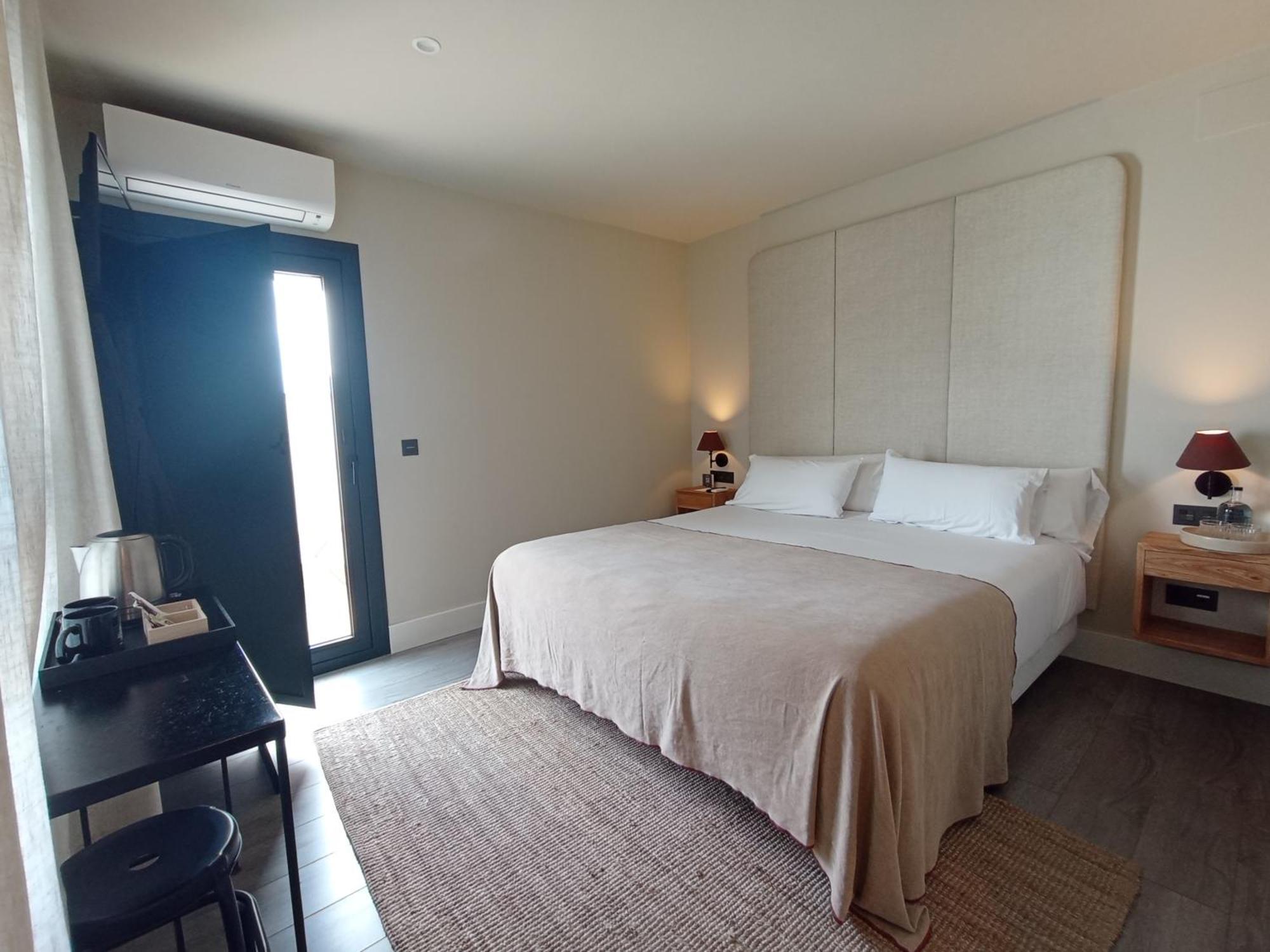 Uma Suites Parada Del Marques Seville Luaran gambar