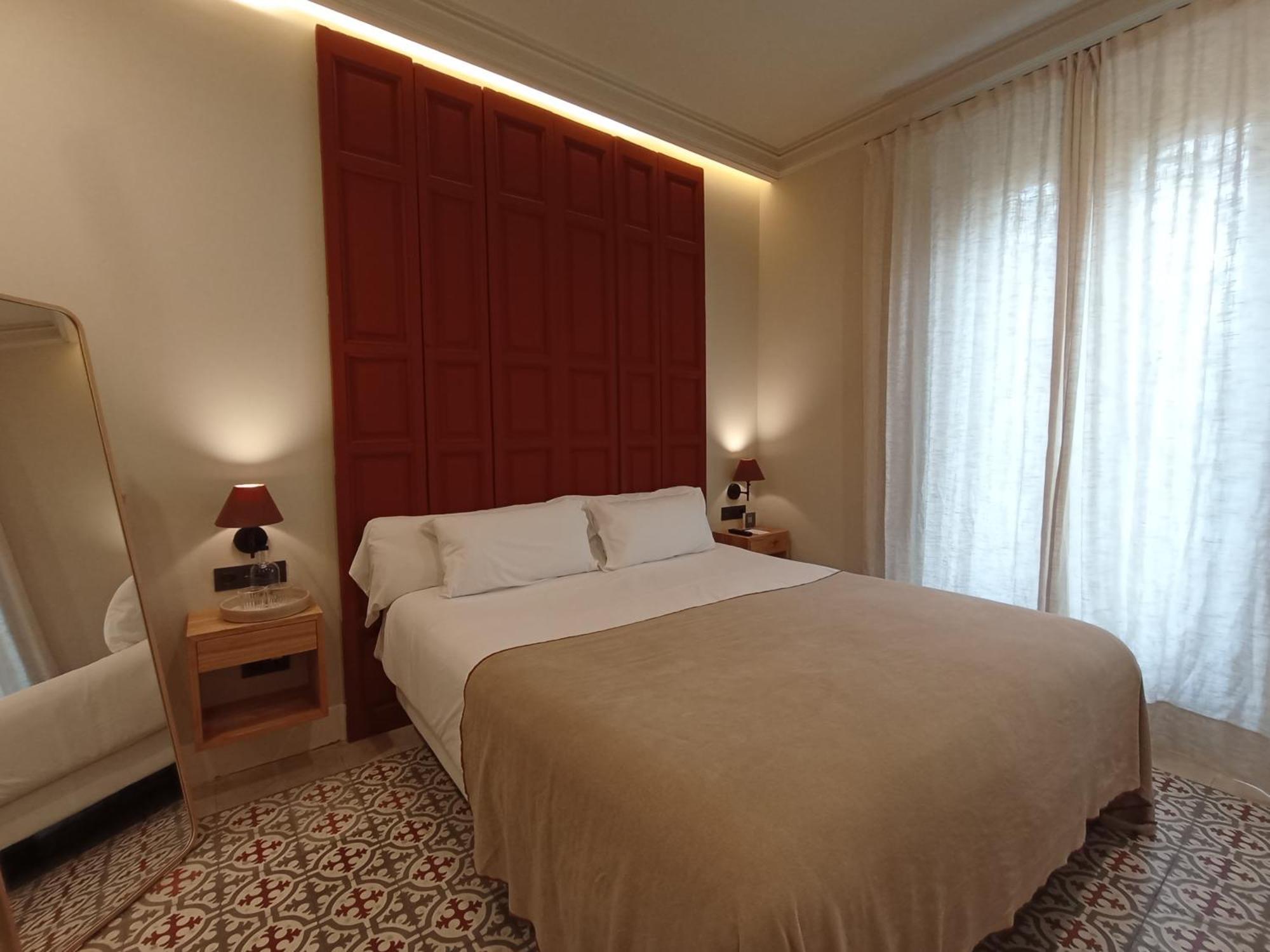 Uma Suites Parada Del Marques Seville Luaran gambar