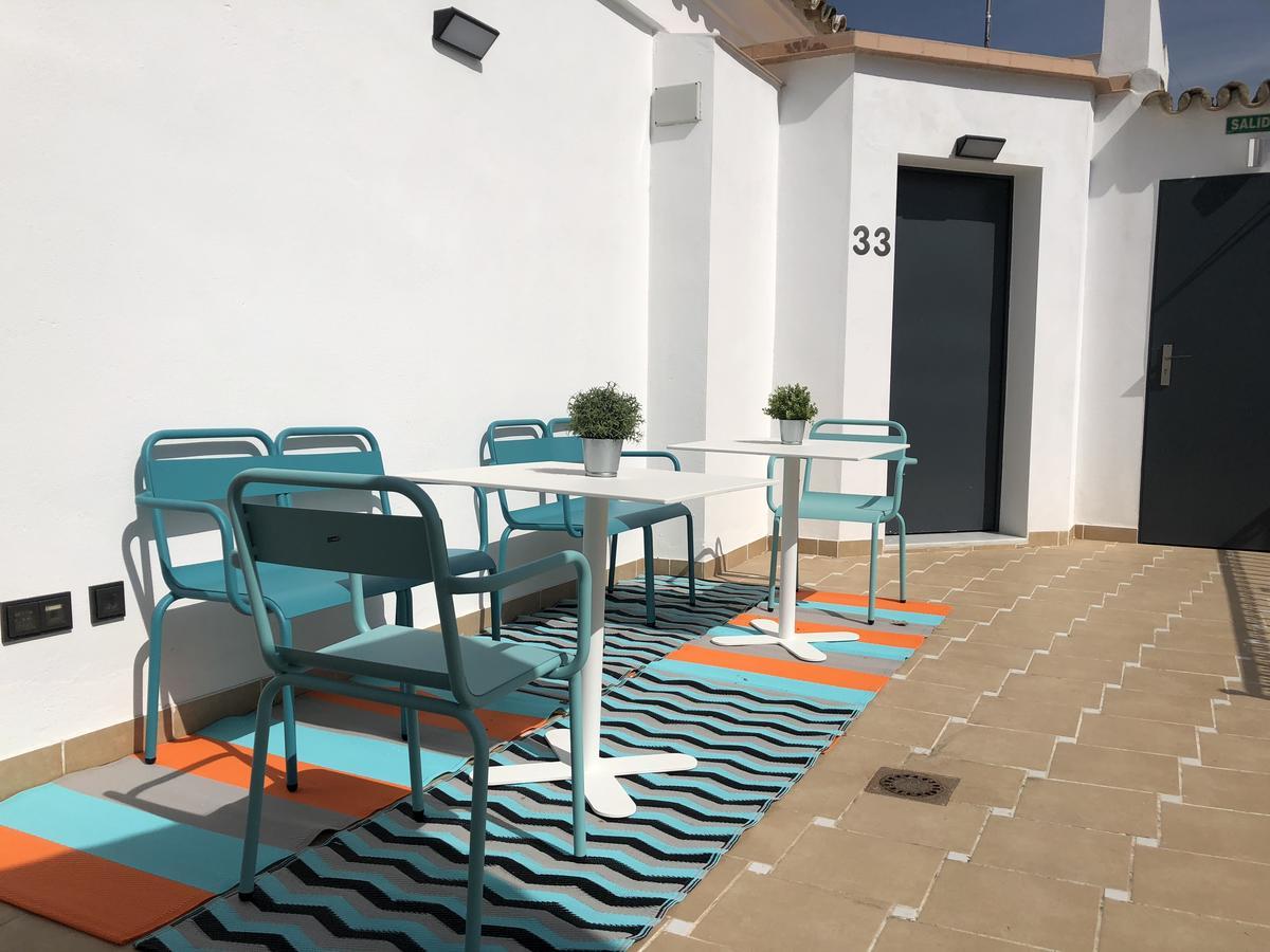 Uma Suites Parada Del Marques Seville Luaran gambar